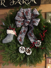 Load image into Gallery viewer, 12” Wreath Premium Decorated
